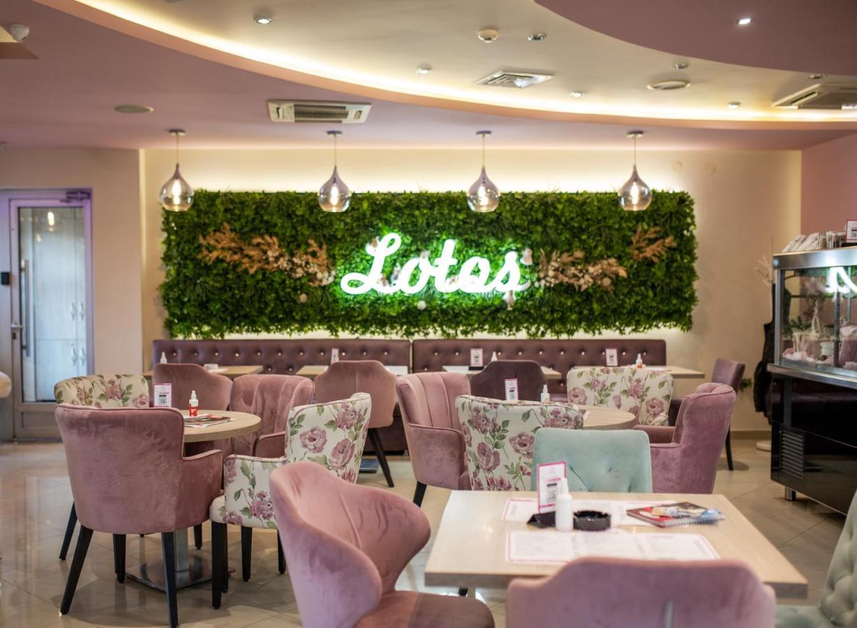 Garni Hotel Lotos Ni Esterno foto
