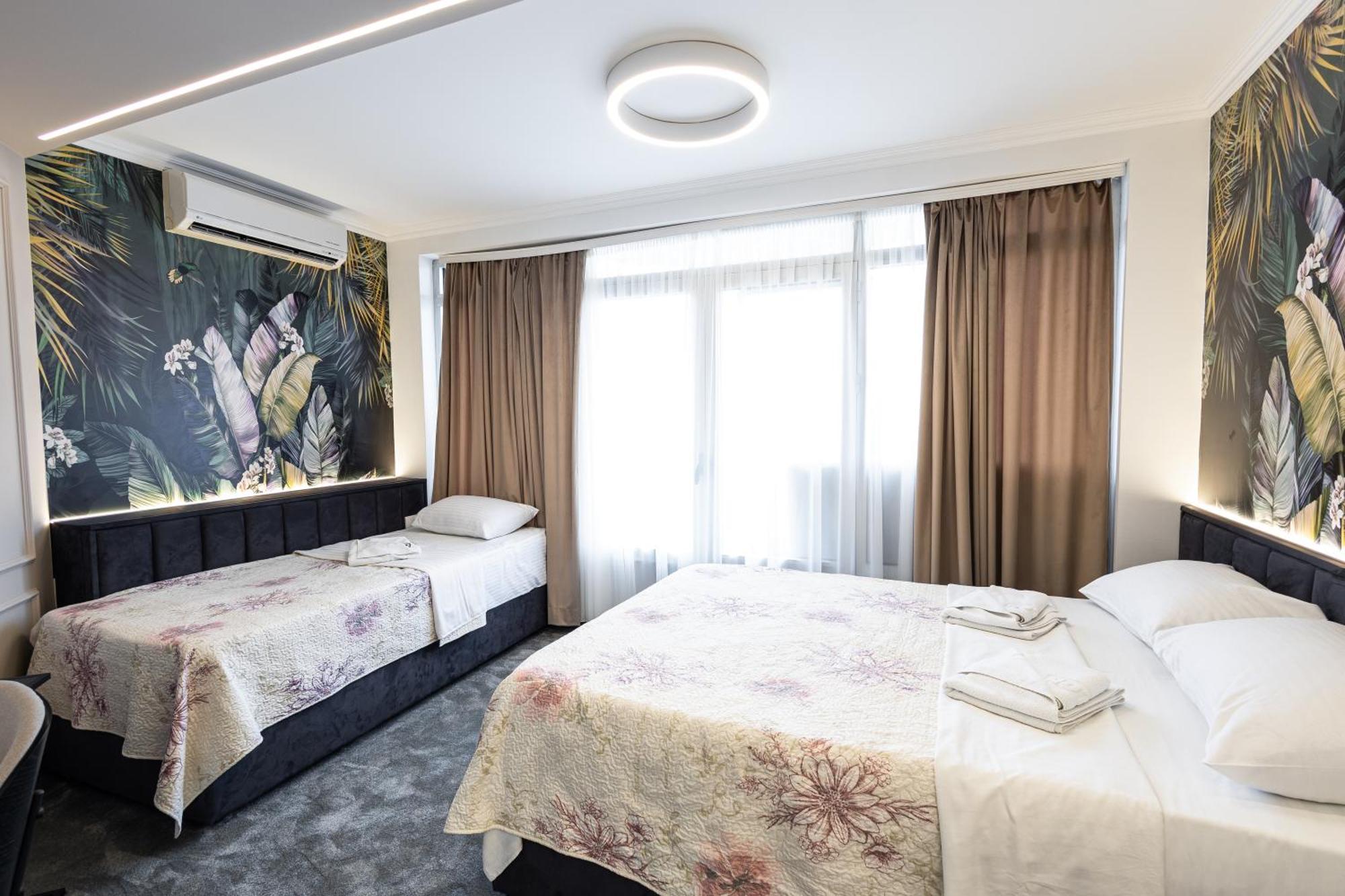 Garni Hotel Lotos Ni Esterno foto