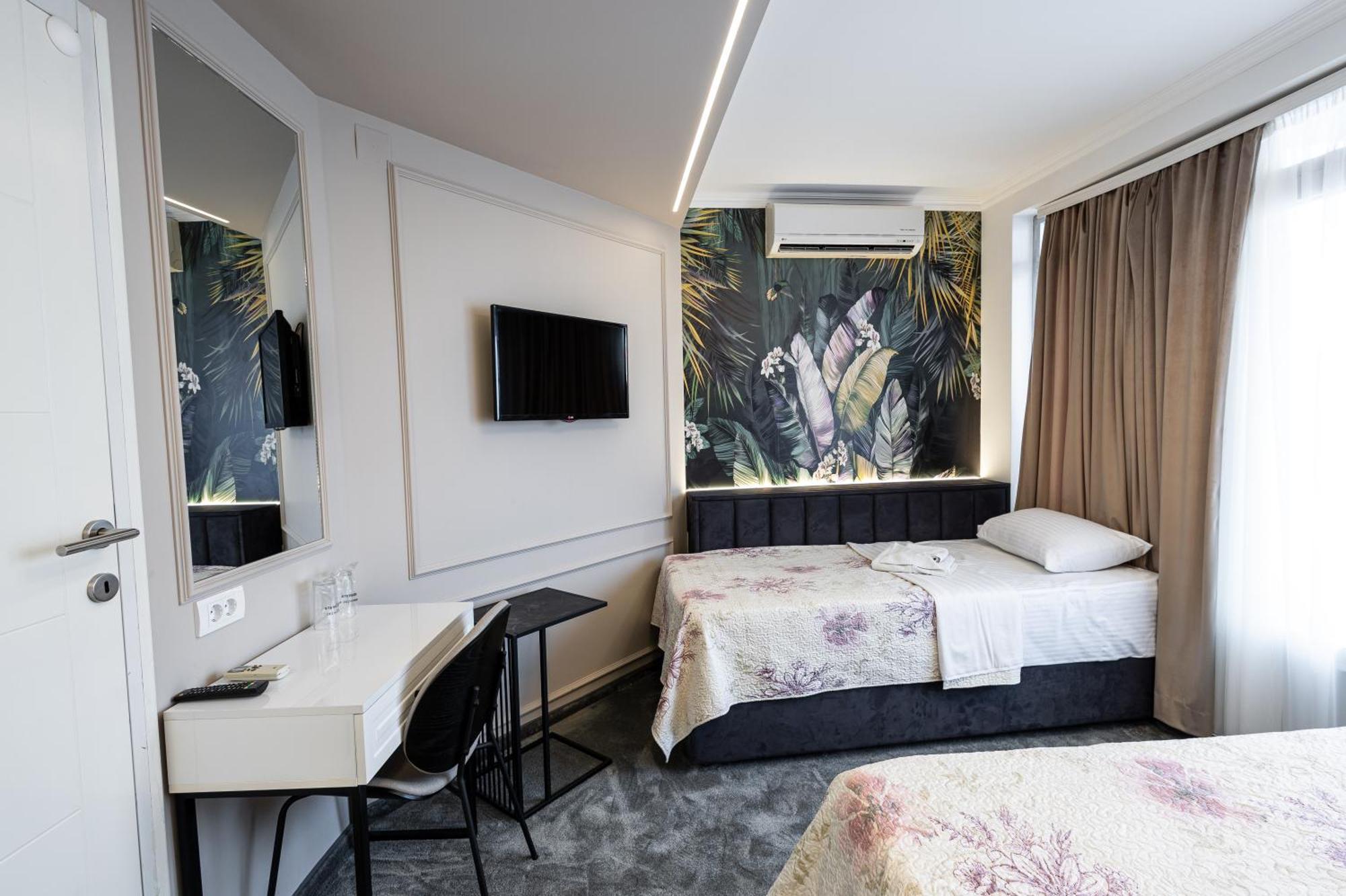 Garni Hotel Lotos Ni Esterno foto