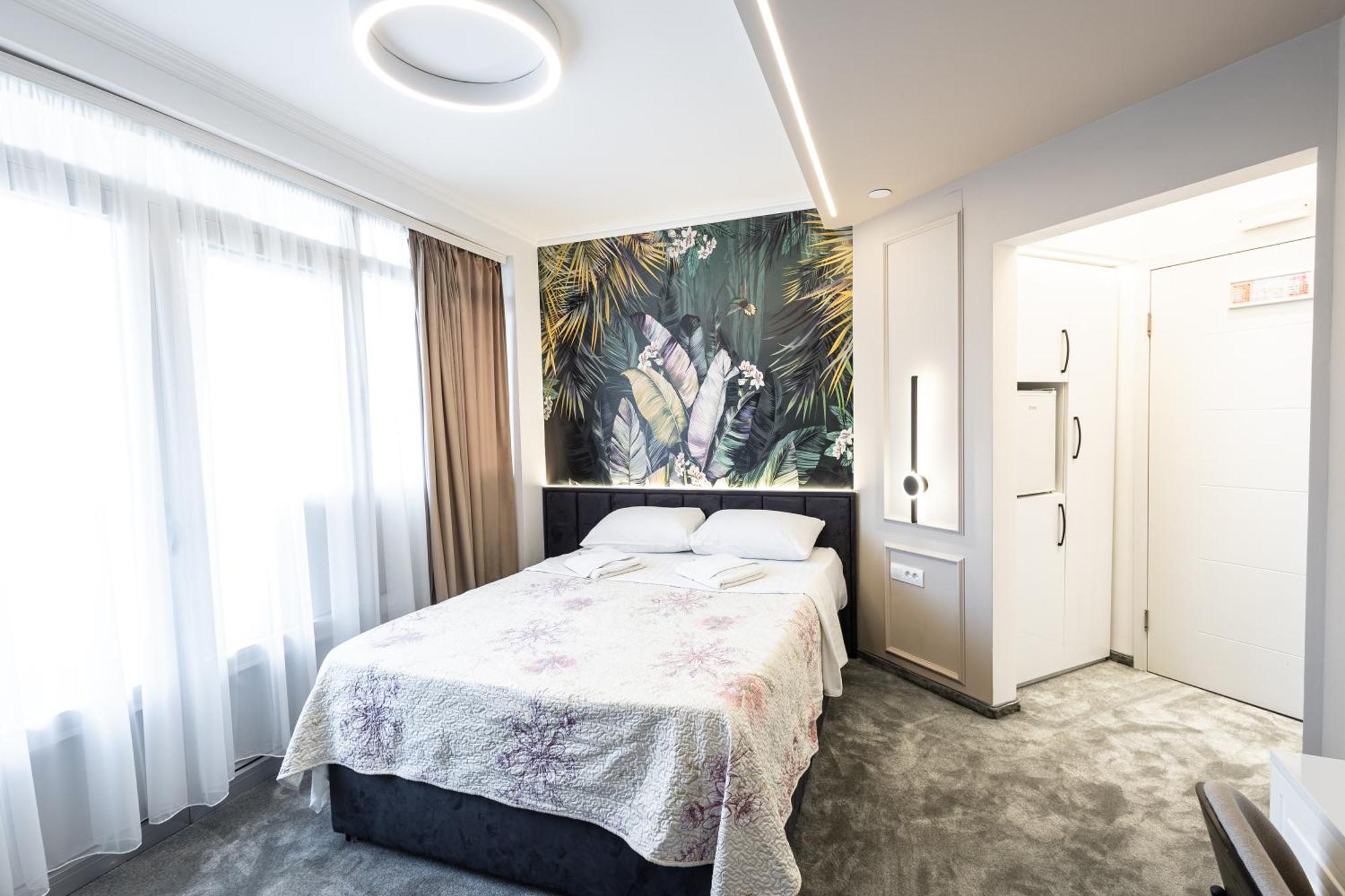 Garni Hotel Lotos Ni Esterno foto