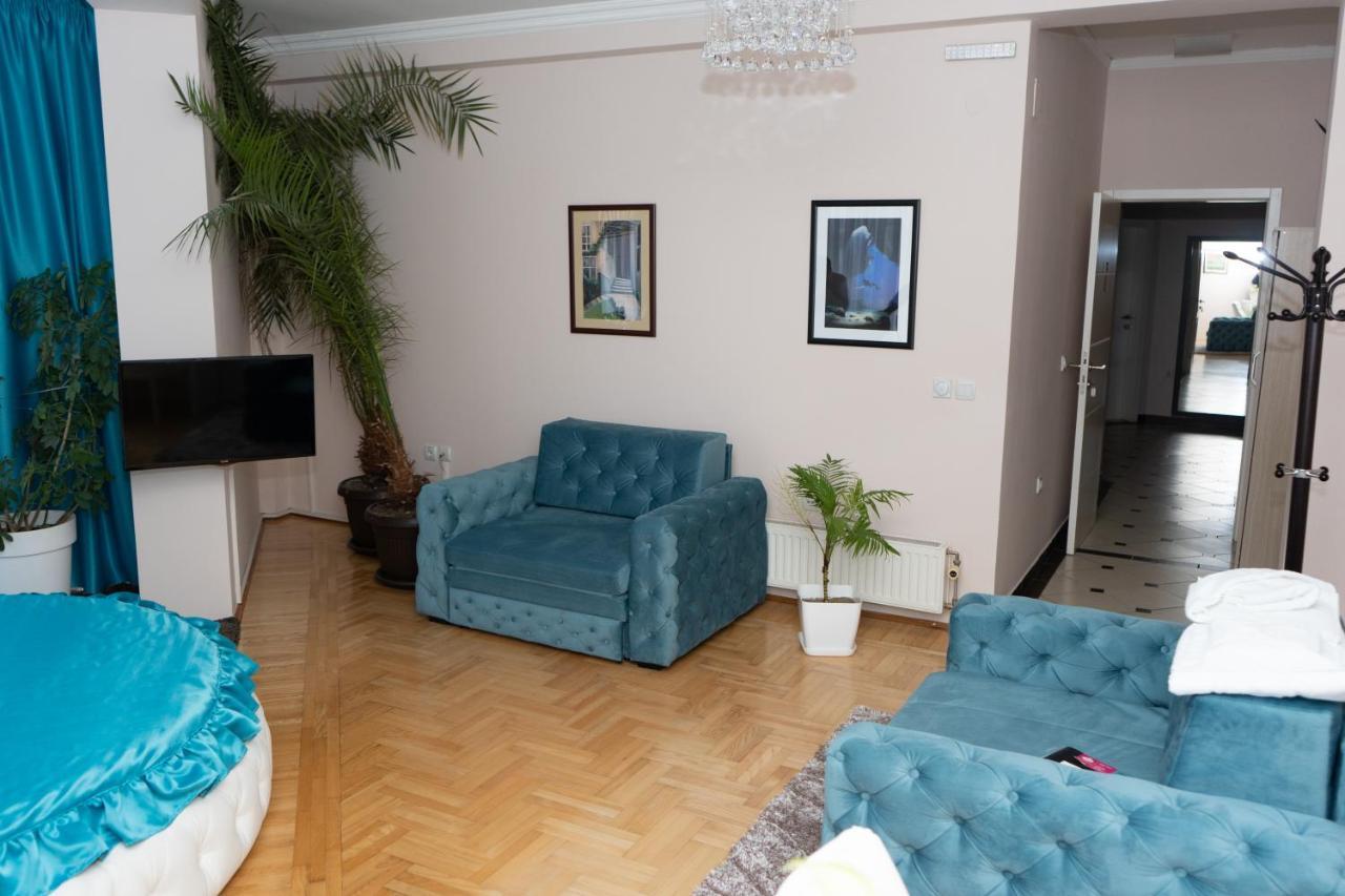 Garni Hotel Lotos Ni Esterno foto